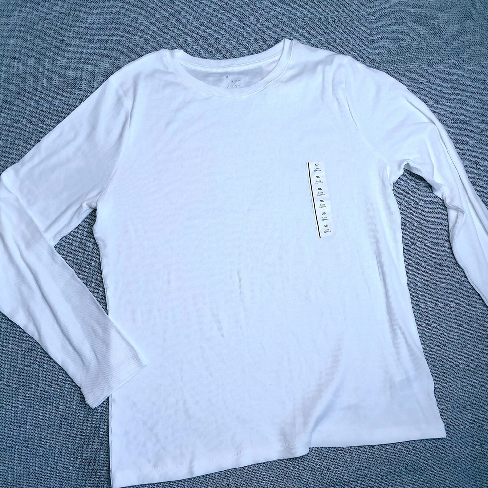 A New Day Long Sleeve T-Shirt Womens XL White Ribbed Knit Crew Neck Tee